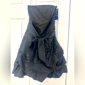 Ladies junior formal black ruched dress